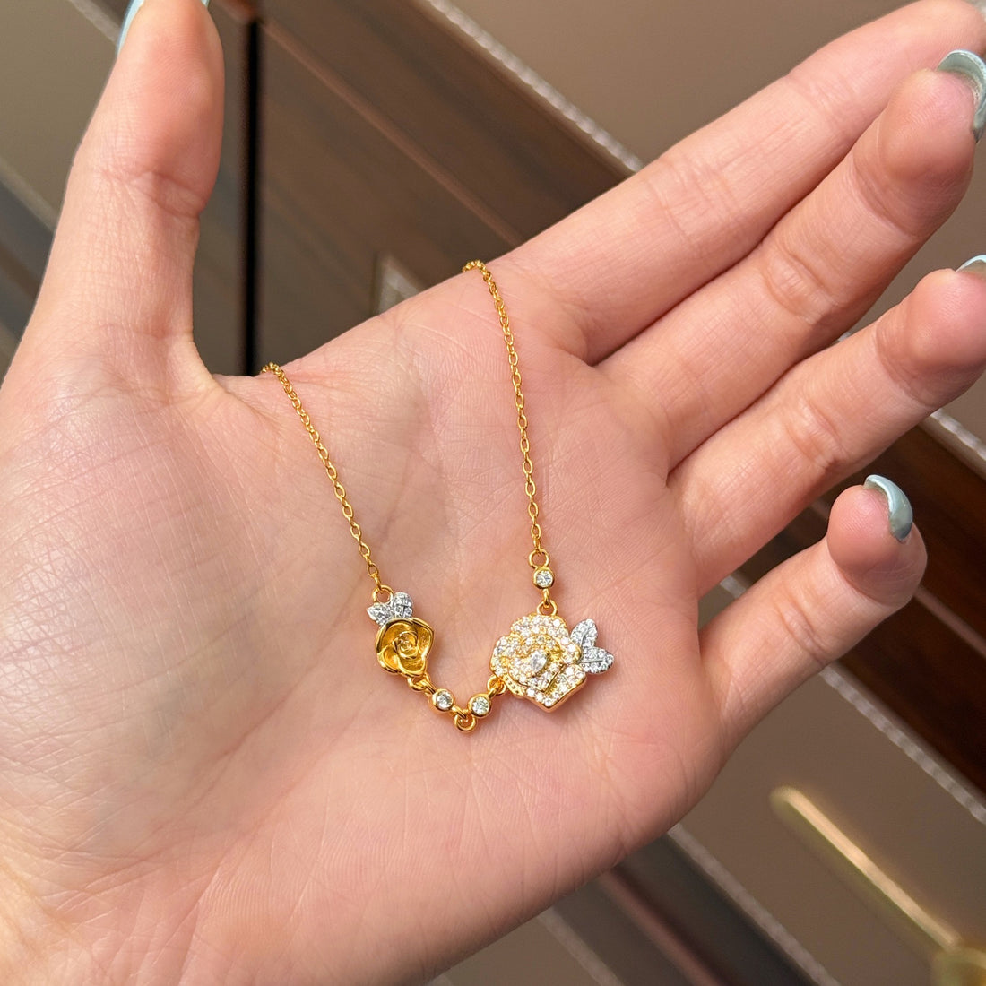 18K Gold Twin Roses Necklace With Full-Pavé Cubic Zirconia