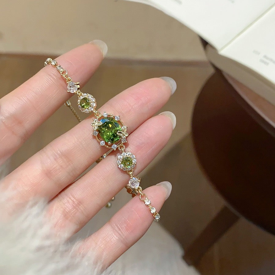 Olive Dream Trail Bracelet|Enchanted Grove Collection