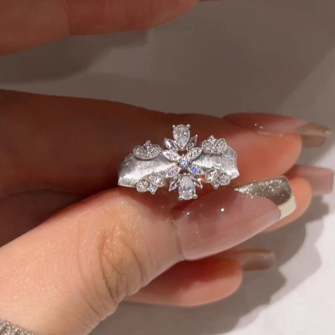 18K Gold Brushed Twin Spark Open Ring