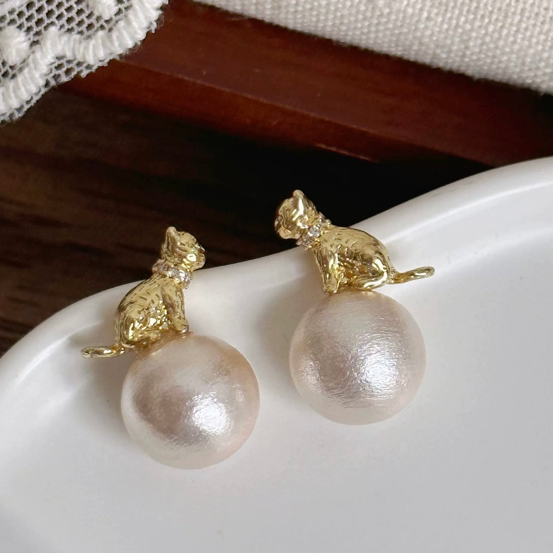 14K Gold Plated Cat Pearl Earrings